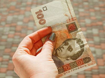 Сколько нужно денег в день для нормальной жизни?
