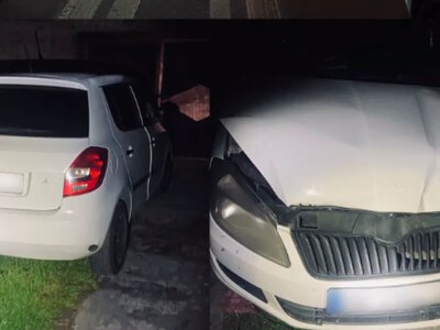 У Рівному водійка Skoda протаранила авто на пішохідному переході та втекла
