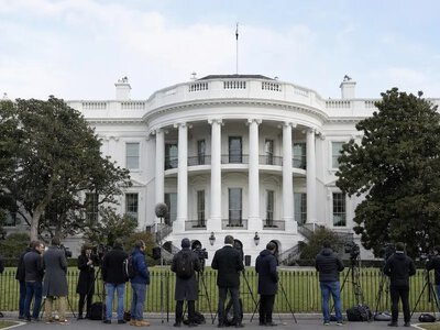 Президент Трамп відкинув співпрацю США і Китаю у сфері ШІ — Al Jazeera English