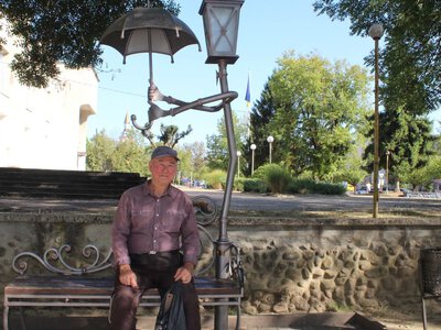 Прощавай, вандалізм, привіт, нова локація: як Іршава перезавантажила культову «Алею закоханих» за криптовалюту громади!