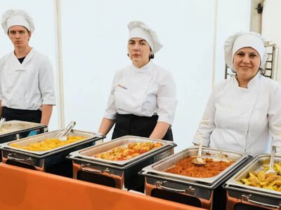 У Шептицькому створять фабрику-кухню, яка готуватиме до 10 тисяч порцій їжі для дітей