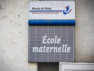 У Парижі викладача звинуватили у сексуальному насильстві щодо 22 дітей