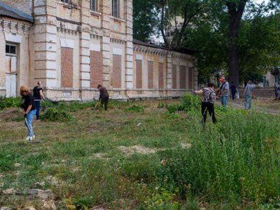 Облрада скасувала рішення про передачу маєтку Шувалової Дубну