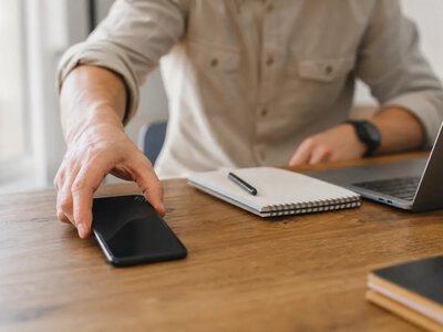 Wired розповів про безплатні застосунки для зменшення відволікань зі смартфона