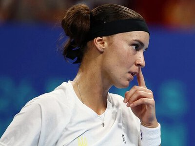 Ангеліна Калініна з Херсонщини програла перший матч України у фіналі Чемпіонату світу з тенісу серед жінок 