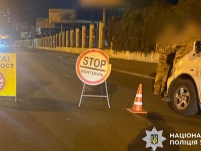 В Одесі BMW врізався в авто на блокпосту: постраждали троє військових ТЦК і двоє поліцейських