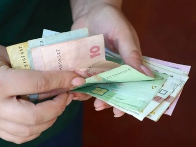 Тарифи на газ та світло у жовтні: скільки платитимуть українці 