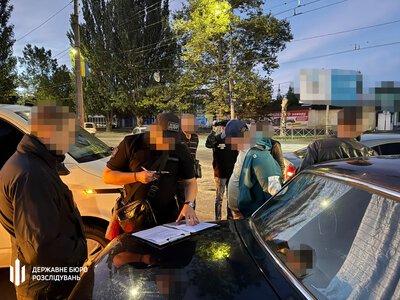 Військовослужбовець з Миколаївщини обіцяв за хабарі зняття з розшуку та уникнення мобілізації