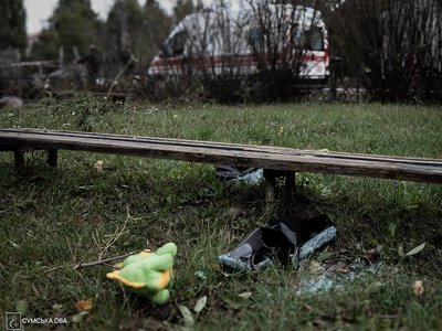 Удар по дитячому будинку у Сумах: серед загиблих – дитина, є поранені (фото)