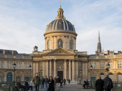 У Франції ультраправі вперше сформують групу в Сенаті — France 24