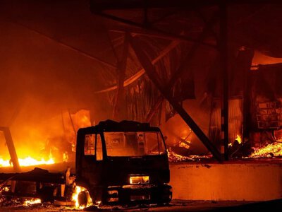 Смертельна атака на Одещину: під ударом «Нова пошта» та «Епіцентр», понад 140 рятувальників гасили пожежі