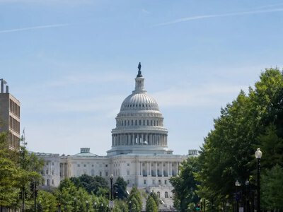 Посол США Пердью заявив, що Трамп пропонував Сі купити зброю — The Hill