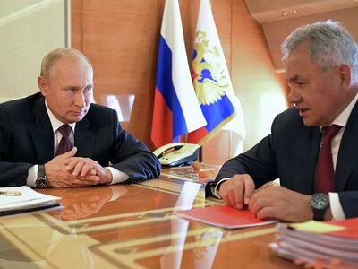 Ексглава ГУР: Путін радиться зі «старцями» щодо війни, а Шойгу возив його до містиків