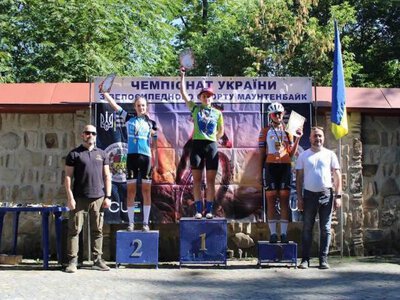 Спортсменка з Рівненщини виборола 7 медалей на змаганнях із маунтенбайку