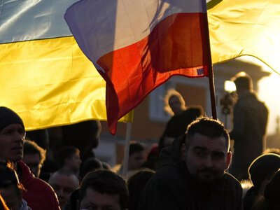 Мінус 40 тисяч за пів року: українці в Польщі масово втрачають тимчасовий захист