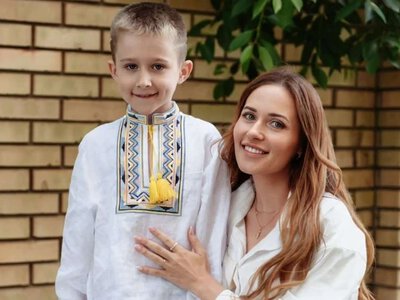 Не вірю, як летить час: українська акторка привітала сина з важливим святом (відео)