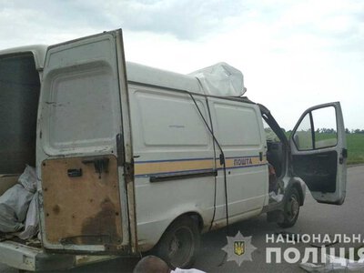 Двоє обвинувачених у нападі на інкасаторів «Укрпошти» під лубнами померли у сізо