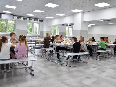 Понад 1 450 школярів на Закарпатті щодня харчуються безкоштовно: у Батівській громаді оновили шкільні кухні