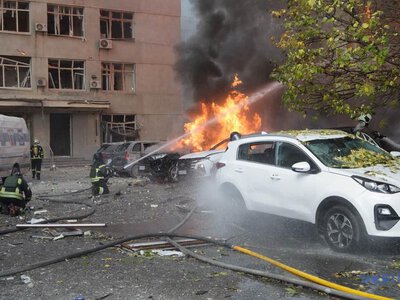 У центрі Києва російський дрон влучив у Національну академію наук: є загибла і поранені