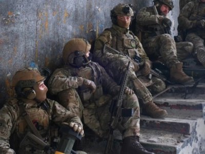 Їх називають сталевими рексами: в український прокат виходить документальний фільм Омега