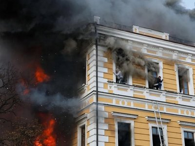 Полум’я в центрі Києва: дрон РФ вдарив по Академії наук – що відомо