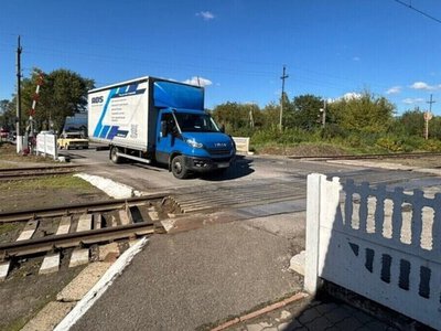 У Львові тимчасово закриють один із залізничних переїздів: схема об’їзду