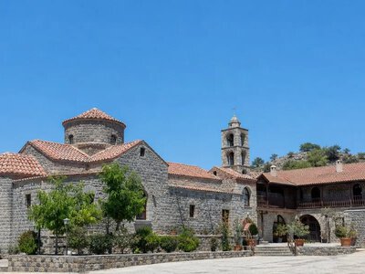 Троє свідків дали показання у справі монастиря Авакум на Кіпрі — Cyprus Mail