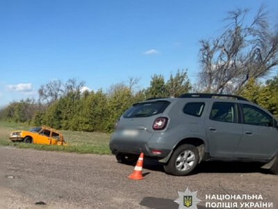 ДТП на Фастівщині: 10-річна дитина потрапила до лікарні після зіткнення Renault і ВАЗ