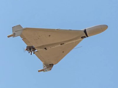 У Києві уламки ворожого БПЛА впали у дворі житлового будинку