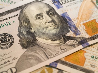 Спокій на валютному ринку змінився зростанням попиту на долар