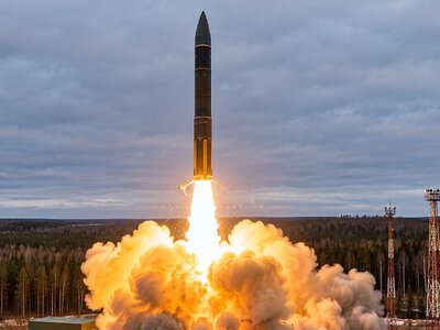 Росія закрила повітряний простір над полігоном, звідки б'є по Україні «Орешником»