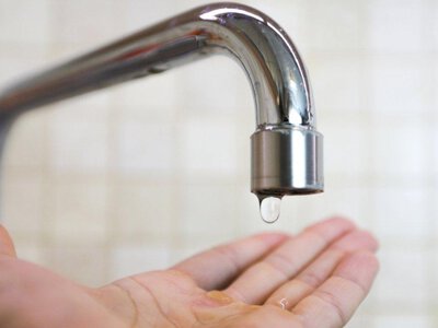 Через ремонт водопроводу у центрі Рівного відключать воду
