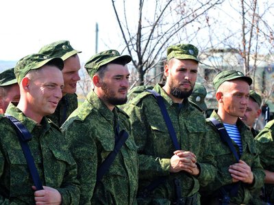 Економіка Росії тріщить: Кремль вливає рекордні трильйони у війну та залазить у борги