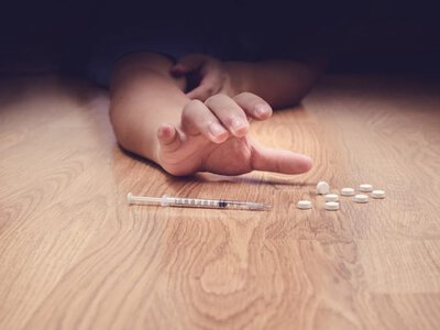 У Рівному врятували 15-річного хлопця після передозування метадоном