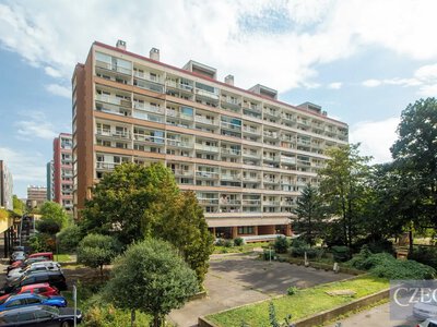 Доступного житла не більшає: чеські міста втрачають муніципальні квартири під час житлової кризи