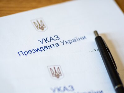Санкції проти учасників незаконних виборів на ТОТ: у переліку є й зрадники з Херсонщини