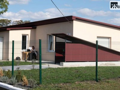 У селищі Житомирської області відкрили нову амбулаторію та клас безпеки
