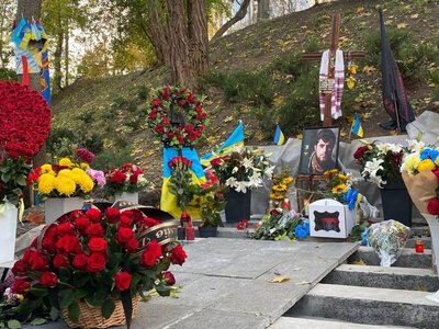 Аскольдова могила: як ідея пантеону перетворилася на неврегульований меморіал