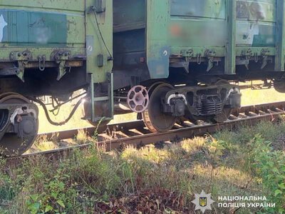 Коростенська поліція встановлює обставини смертельного травмування містянки на залізниці