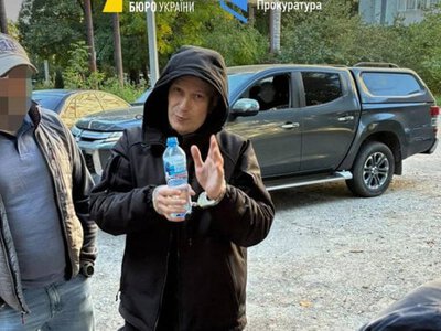 НАБУ і САП розшукали колишнього суддю, якого в 2018 році викрили на вимаганні $30 тисяч хабаря