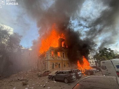 Російський удар по Києву пошкодив Національний музей Тараса Шевченка
