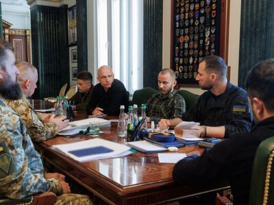 Україна затвердила далекобійні операції на жовтень