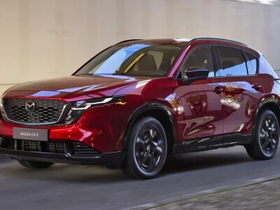 Нова Mazda CX-5 вже в Україні: скільки коштує та що отримав кросовер