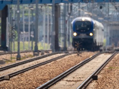 Через пошкоджений кабель зупинився рух поїздів біля Варшави
