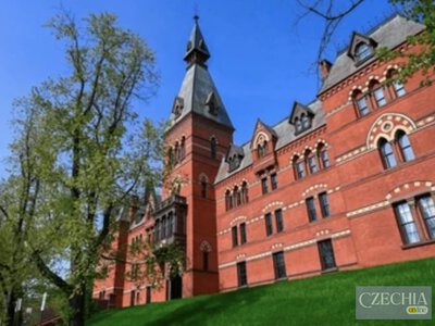 У США поновили справу про групове зґвалтування студентки престижного Корнелльського університету