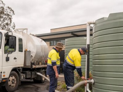 У австралійському Клермонті обмежили споживання води через поломку насосів — ABC News Australia
