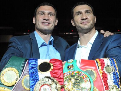 Хто кращий боксер Віталій чи Володимир Кличко