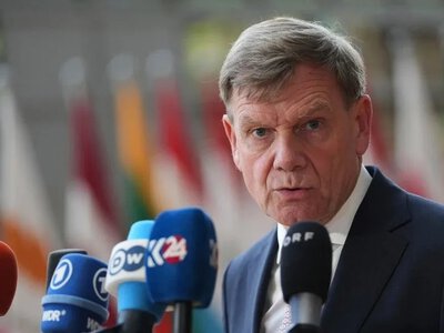 Глава МЗС Німеччини очікує переговорів про завершення війни в Україні найближчим часом