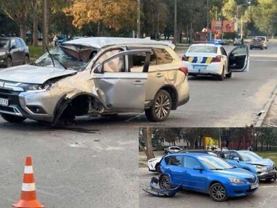 Чотири авто та травмовані діти: у поліції розповіли нові подробиці масштабної ДТП на Метробудівській