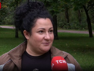 Анетта Барсівна відповіла на чутки про чоловіка: блогерка показала обручку